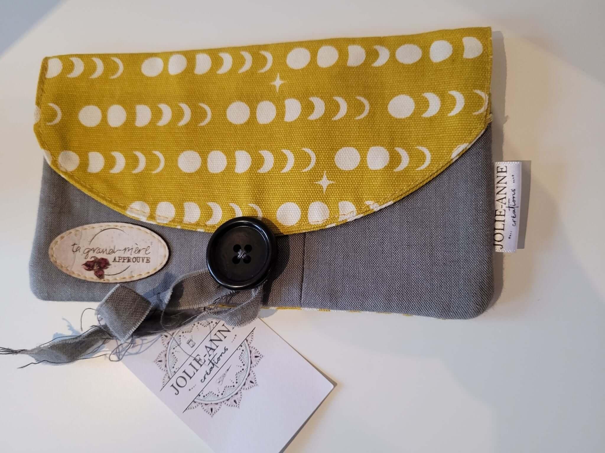 Petite pochette de transport format porte-feuille certifié Oeko-tex - Ta grand-mère Approuve