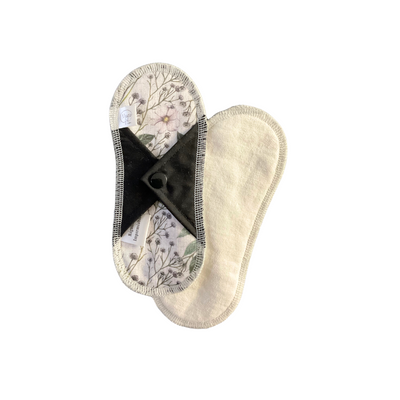 Serviette hygiénique lavable courte régulière coton bio non teint Marie fil Fleurs