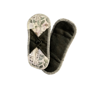 Serviettes hygiéniques lavables courte de jour régulière coton bio noir Marie fil 